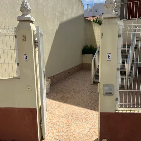 Moradia Perto Da Viamar Διαμέρισμα Alfeizerão